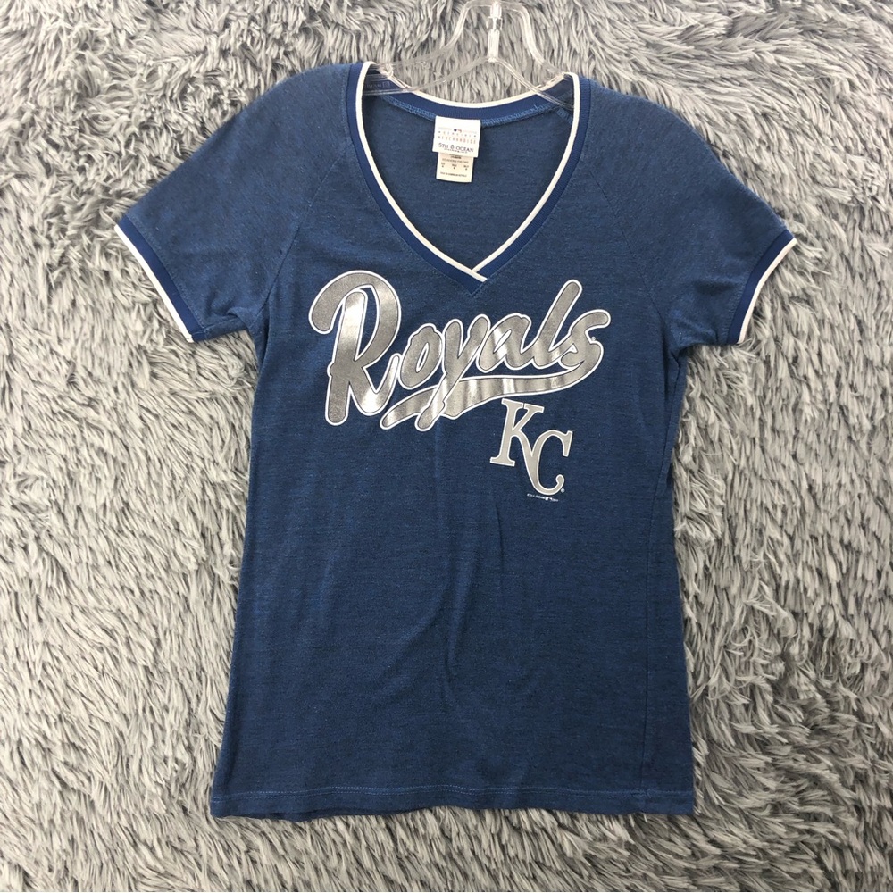 5th & ocean MLB Tshirt Genuine Merchandise Womens medium KC Royals Baseball